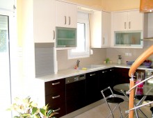 Κουζίνα λάκα με wenge